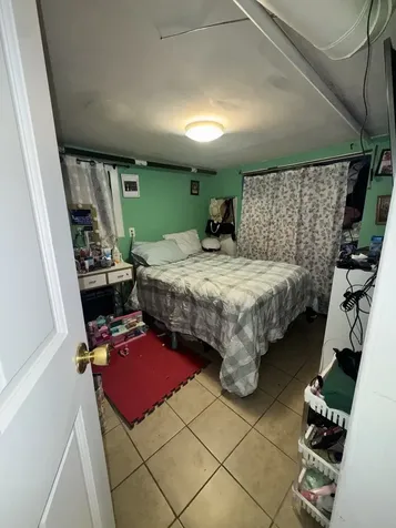 5015 North Kimberly Avenue Chicago IL 60630