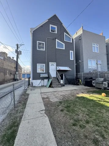 5015 North Kimberly Avenue Chicago IL 60630