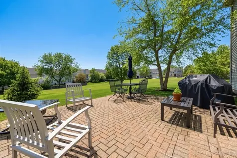 3219 Larrabee Drive Geneva IL 60134