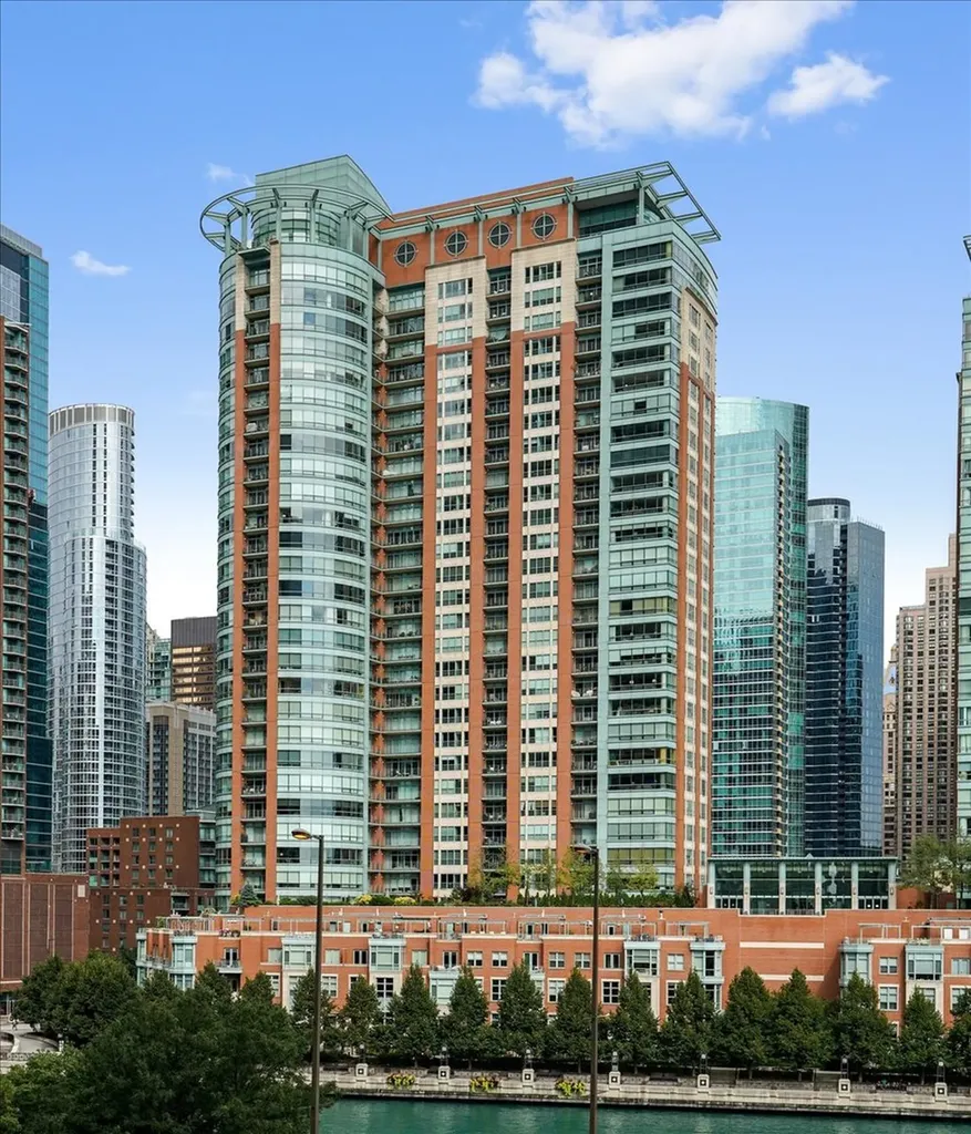 415 East North Water Street Chicago IL 60611