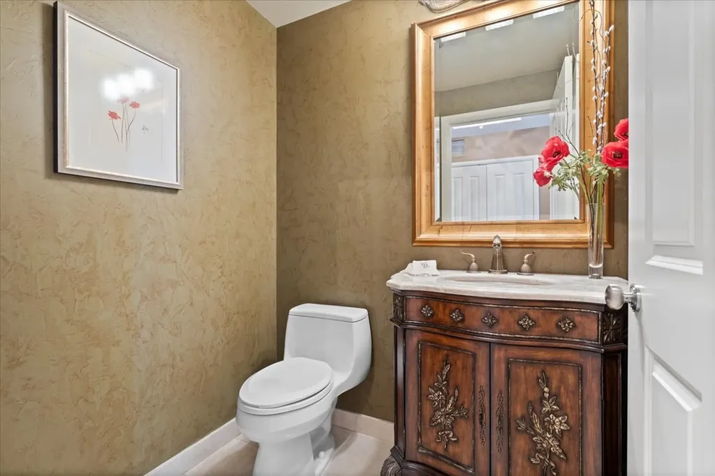 415 East North Water Street Chicago IL 60611
