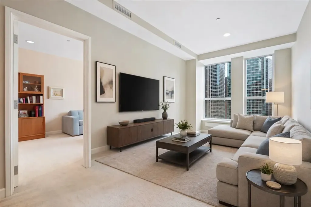 415 East North Water Street Chicago IL 60611