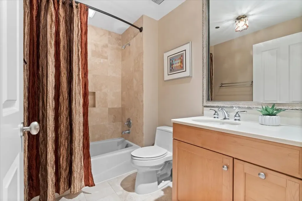 415 East North Water Street Chicago IL 60611