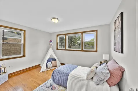 4405 Butterfield Road Hillside IL 60162
