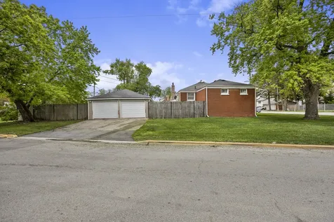 4405 Butterfield Road Hillside IL 60162