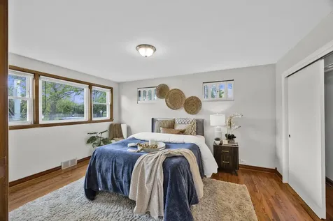 4405 Butterfield Road Hillside IL 60162