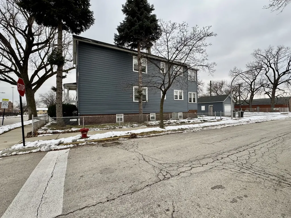 4500 South Wells Street Chicago IL 60609