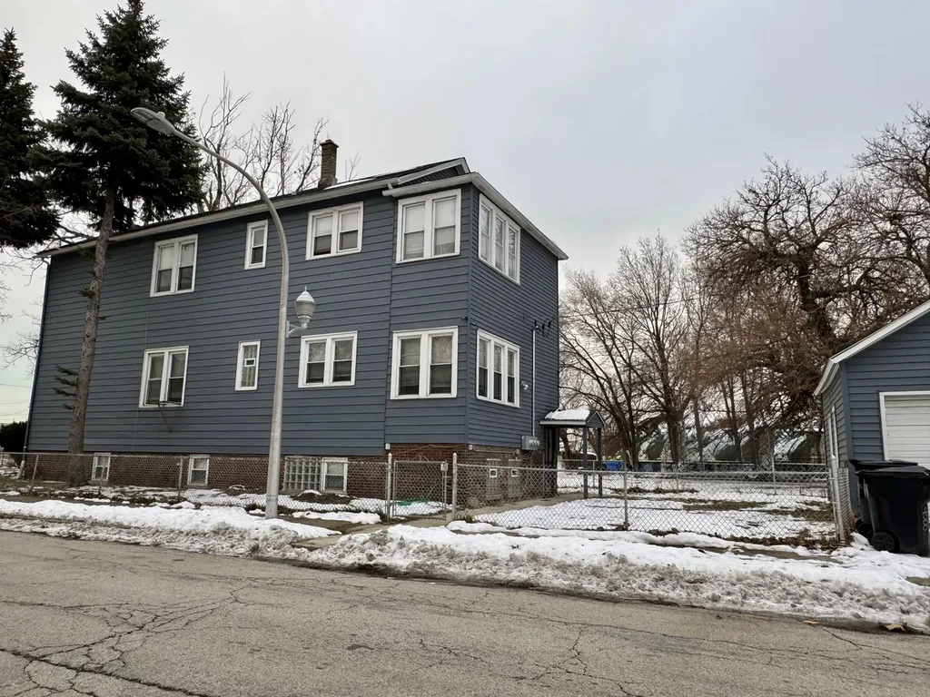 4500 South Wells Street Chicago IL 60609