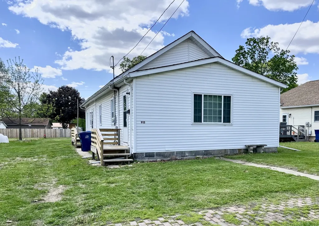 915 Chartres Street Lasalle IL 61301