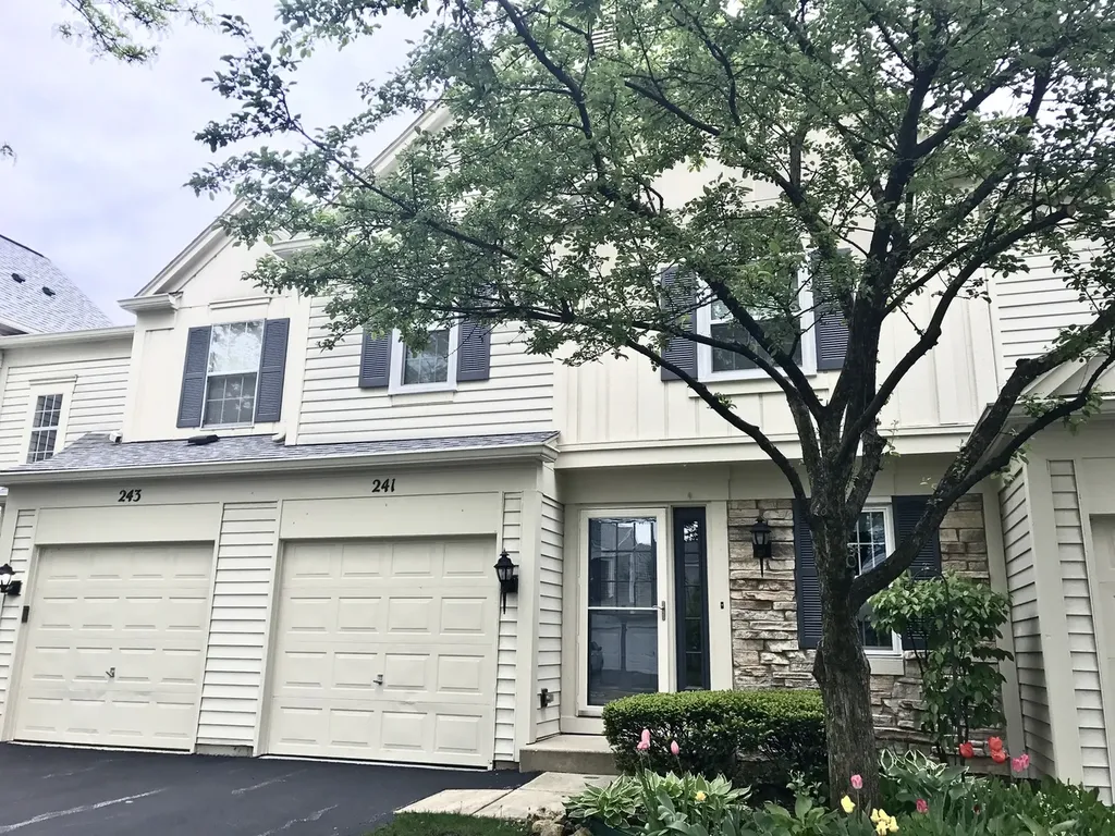241 Shadybrook Lane Aurora IL 60504