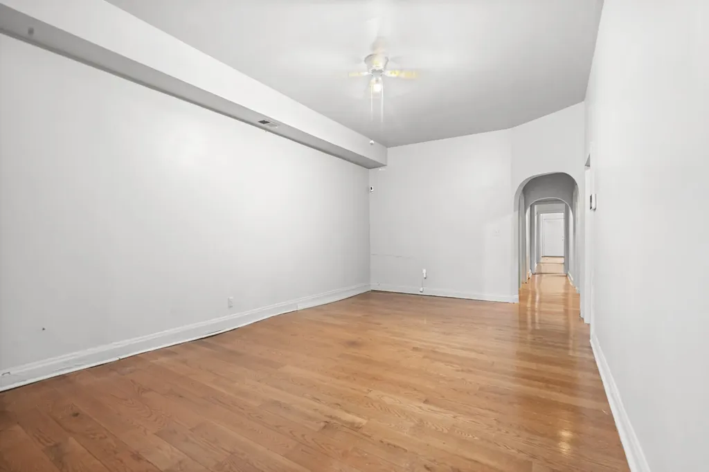 4303 West Cortez Street Chicago IL 60651