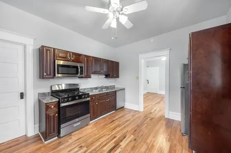 3722 North Bosworth Avenue Chicago IL 60613