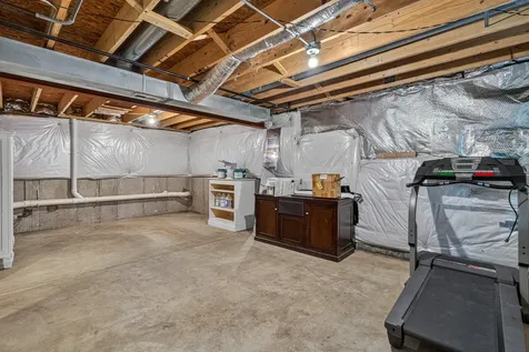 1902 Wildspring Parkway Joliet IL 60431