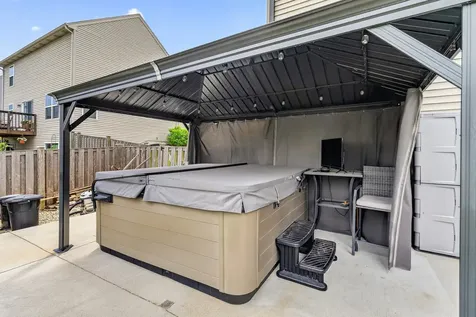 1902 Wildspring Parkway Joliet IL 60431