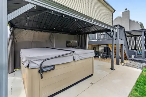1902 Wildspring Parkway Joliet IL 60431