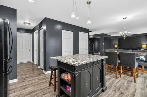 1902 Wildspring Parkway Joliet IL 60431
