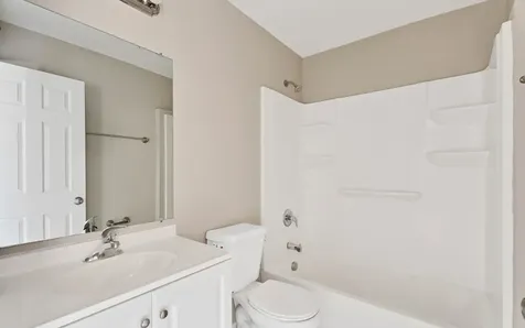 103 Harbor Drive Oswego IL 60543