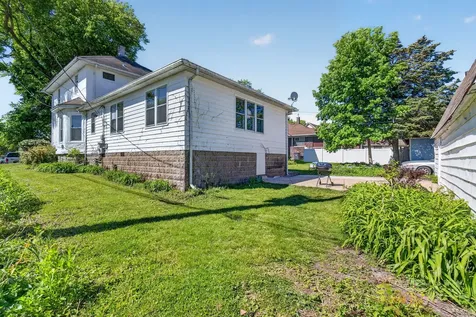 807 Farragut Place Joliet IL 60435