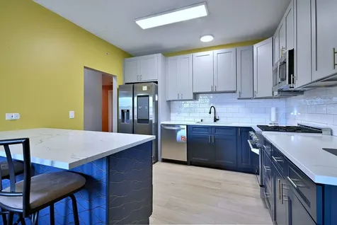 9670 Franklin Avenue Franklin Park IL 60131