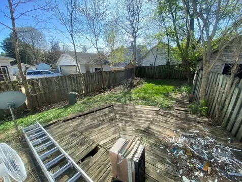 1216 South Rotzler Avenue Freeport IL 61032
