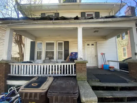 1216 South Rotzler Avenue Freeport IL 61032