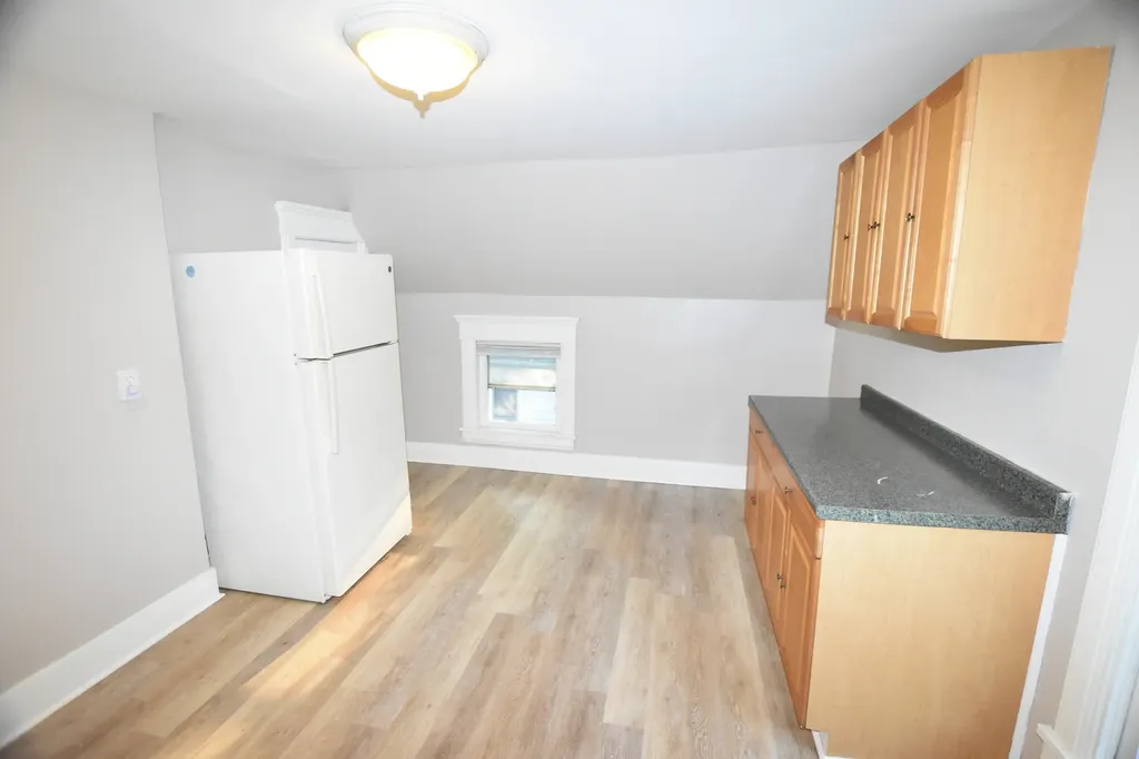 338 Marion Avenue Aurora IL 60505