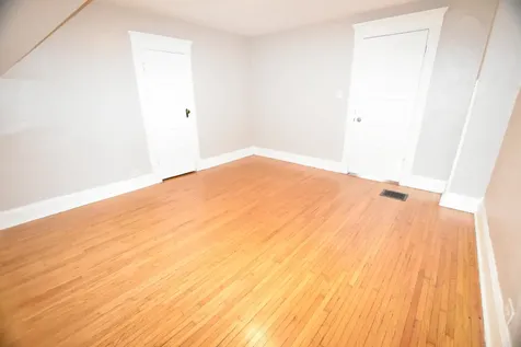 338 Marion Avenue Aurora IL 60505