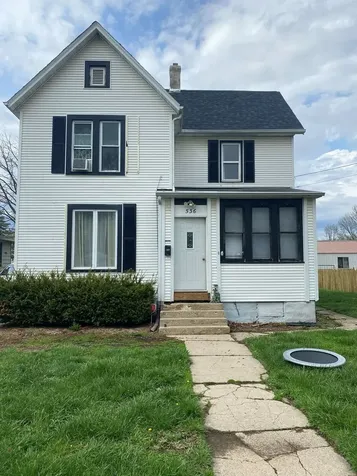 536 West American Street Freeport IL 61032