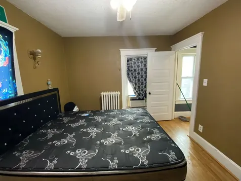 536 West American Street Freeport IL 61032