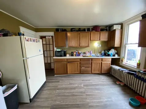 536 West American Street Freeport IL 61032