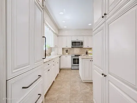 601 South Brainard Avenue La Grange IL 60525