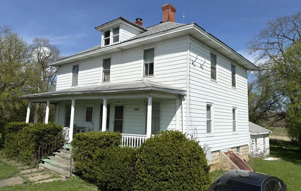 37733 North Il Route 59 Lake Villa IL 60046