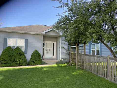 586 Chestnut Drive Oswego IL 60543