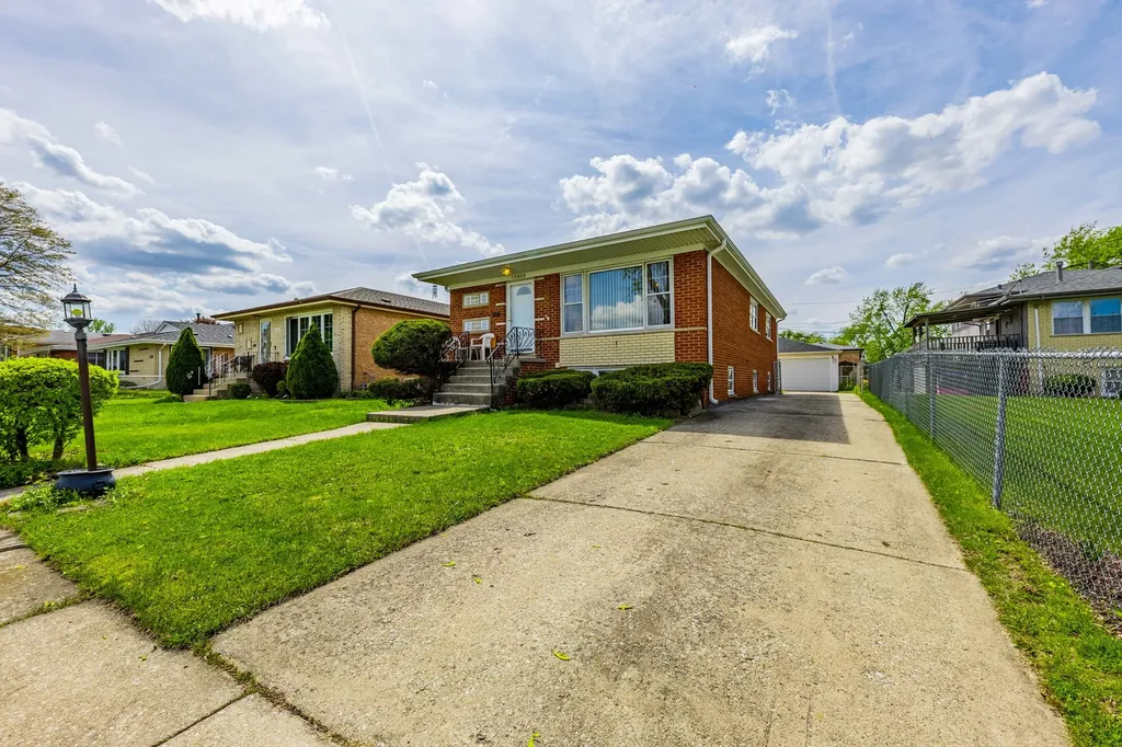 10808 Major Avenue Chicago Ridge IL 60415