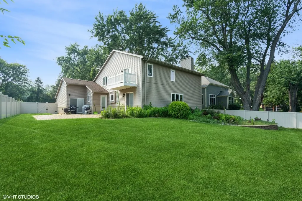 1507 South Addison Avenue Lombard IL 60148