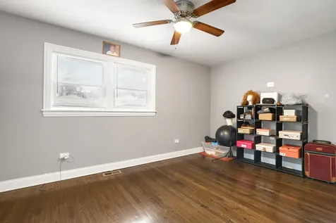 12112 South Indiana Avenue Chicago IL 60628