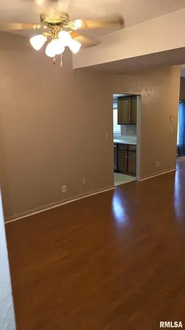 6831 North Frostwood Parkway Peoria IL 61615