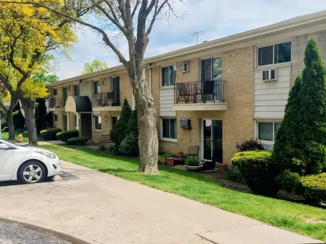 551 Carlysle Drive Clarendon Hills IL 60514