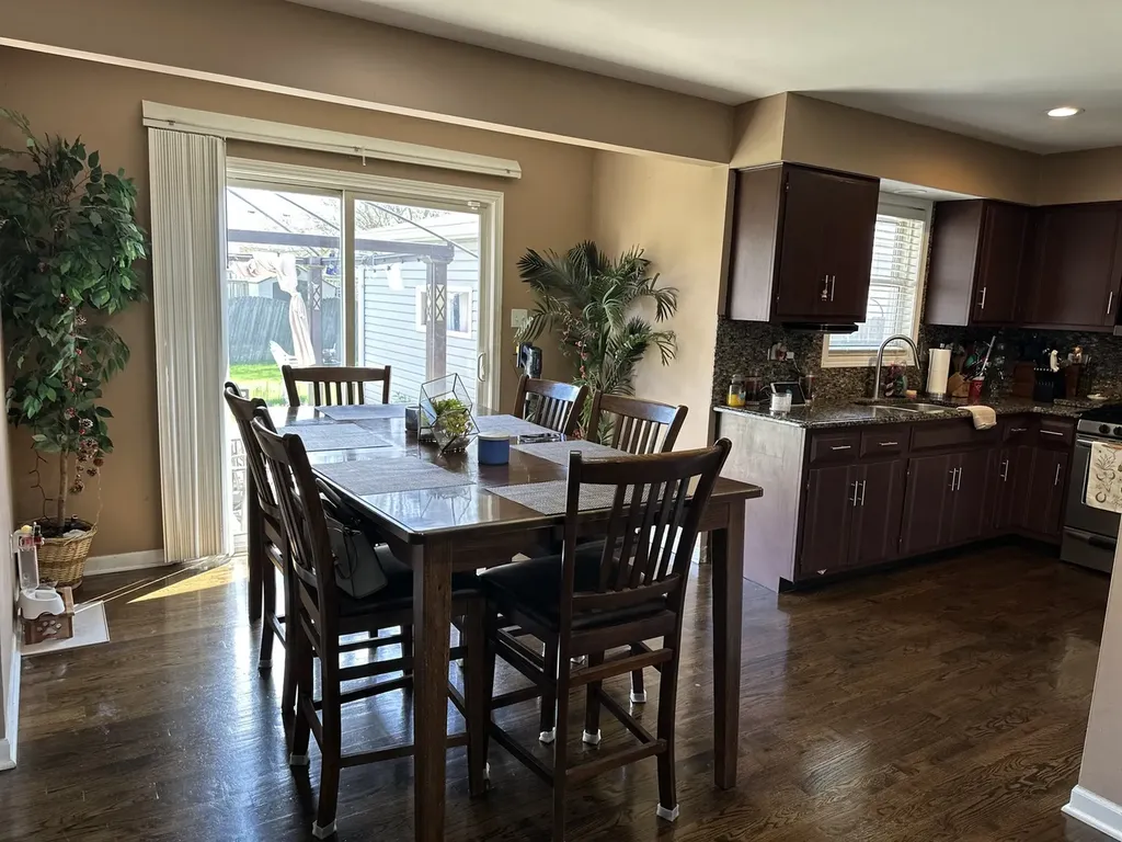 6908 Townsend Boulevard Plainfield IL 60586