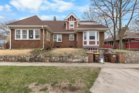 1403 Post Avenue Rockford IL 61103