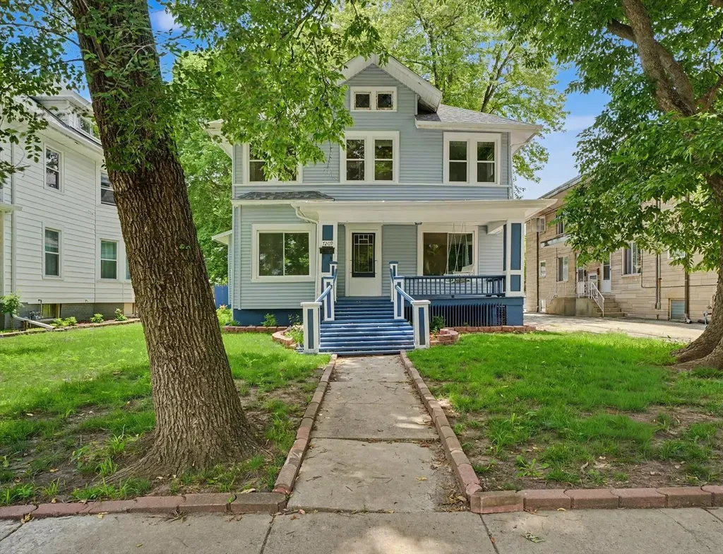 1209 West Church Street Champaign IL 61821