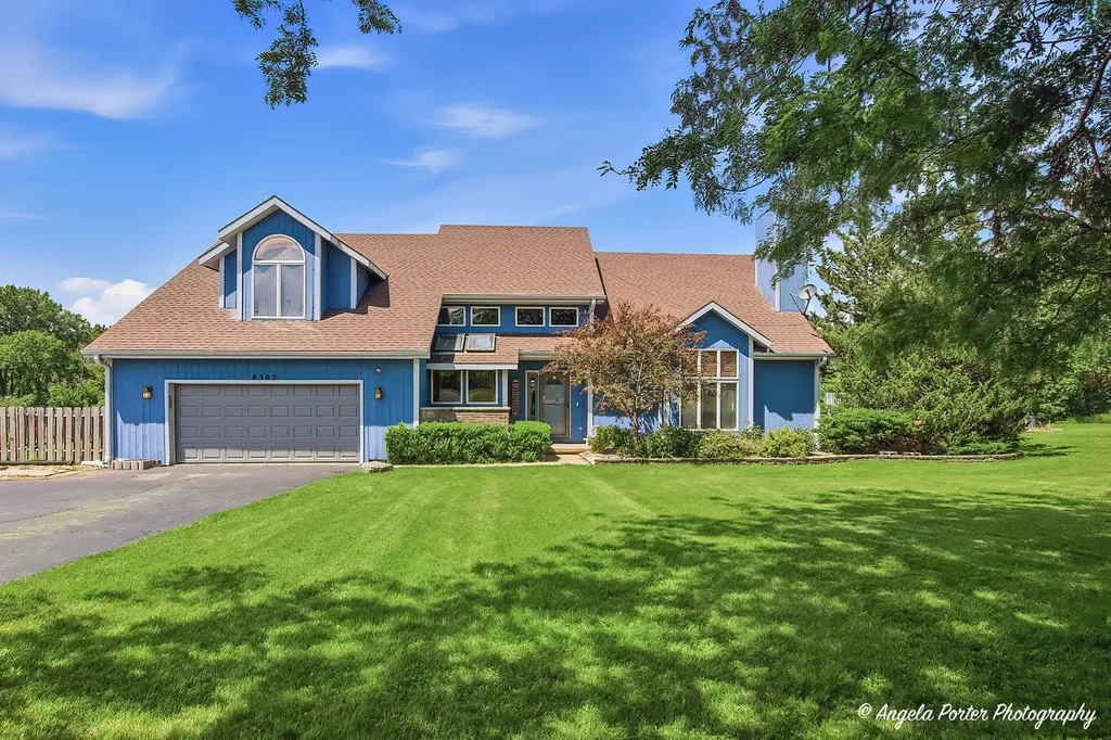 8302 White Oaks Road Wonder Lake IL 60097