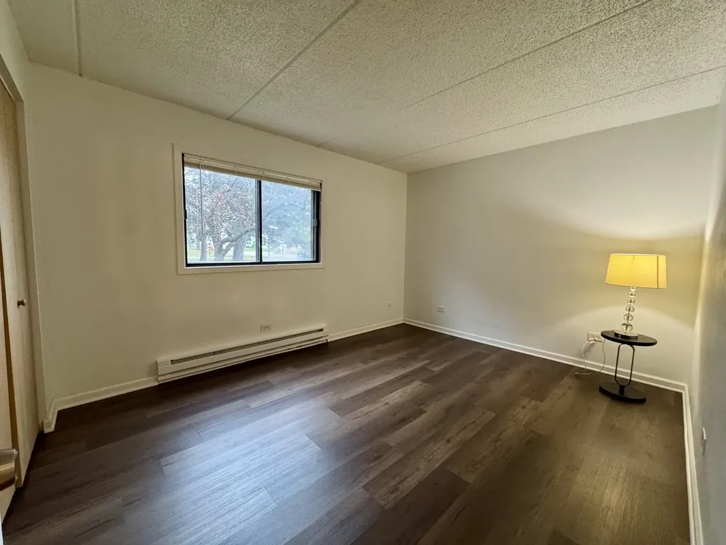 244 Klein Creek Court Carol Stream IL 60188