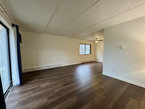 244 Klein Creek Court Carol Stream IL 60188