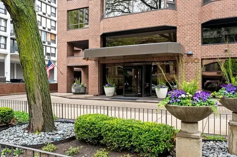 1410 North State Parkway Chicago IL 60610