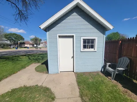 738 11TH Street Lasalle IL 61301