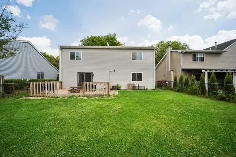 644 Dover Drive Elgin IL 60120