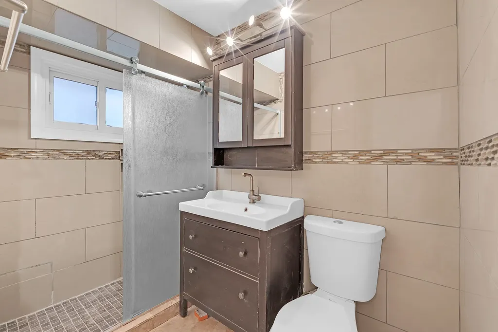 6031 South Merrimac Avenue Chicago IL 60638