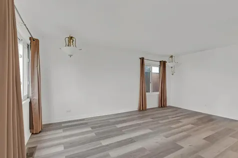 6031 South Merrimac Avenue Chicago IL 60638