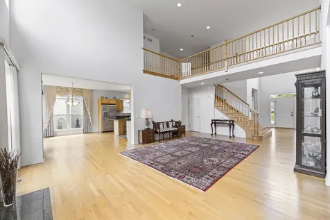 47 Holabird Circle Highwood IL 60040